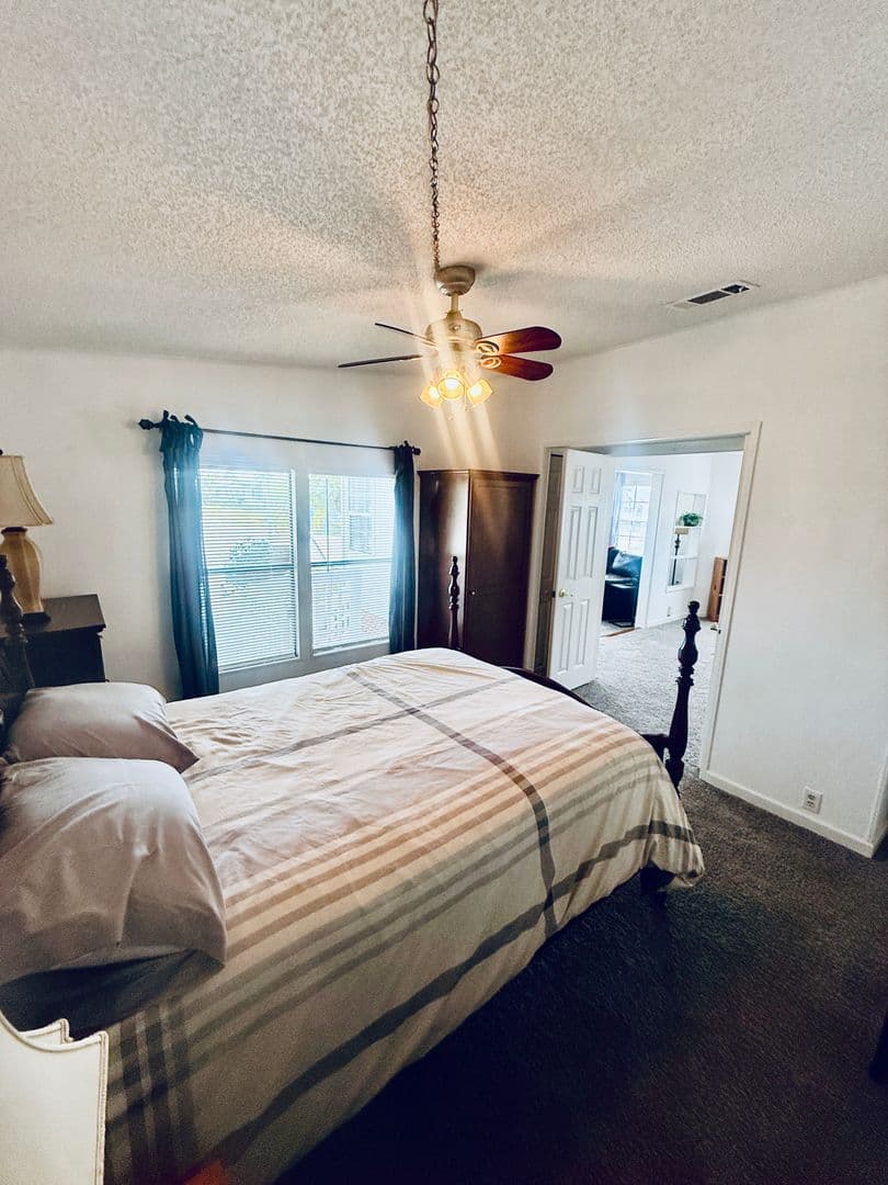 Palm Bay House: 2399 Coconut Palm Drive NE