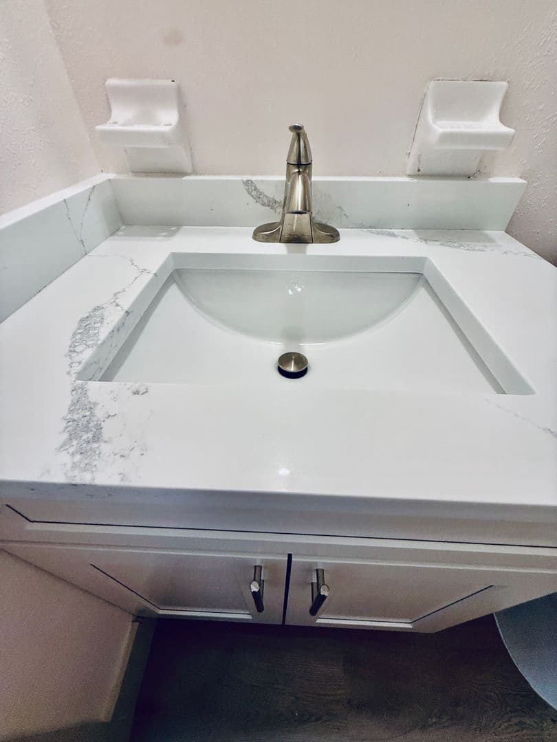 Cocoa House: 718 Lunar Lake Circle