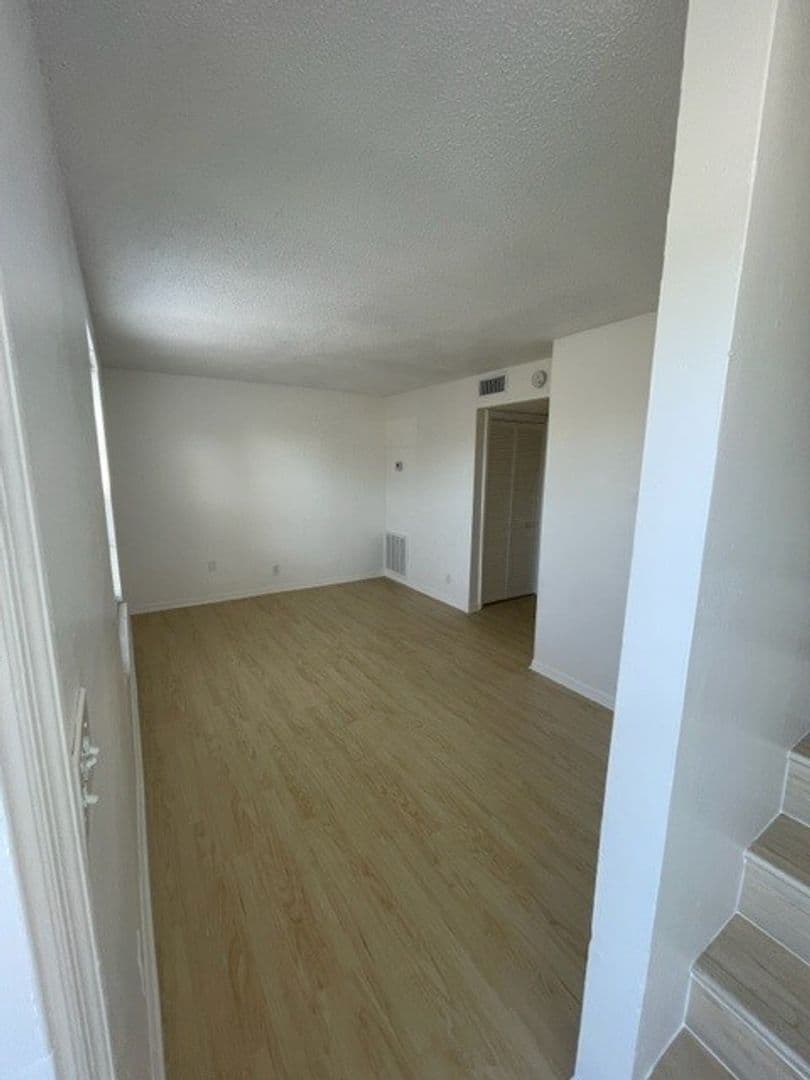 West Melbourne House: 2276 W. New Haven Avenue