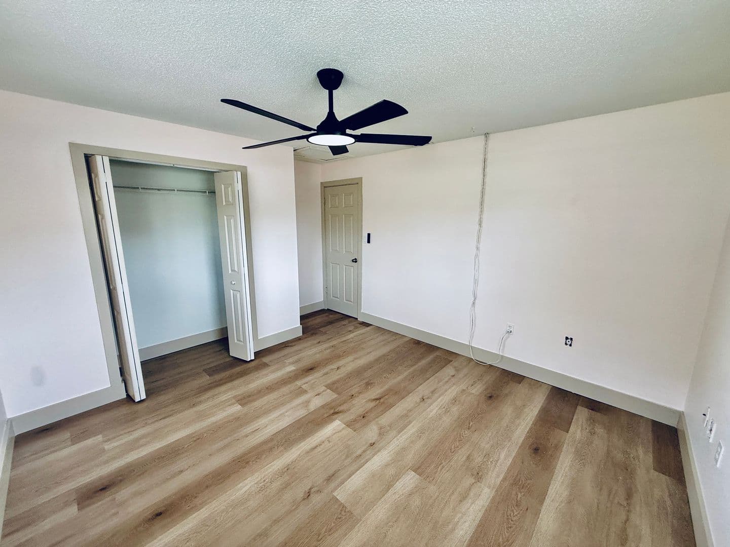 Cocoa House: 718 Lunar Lake Circle