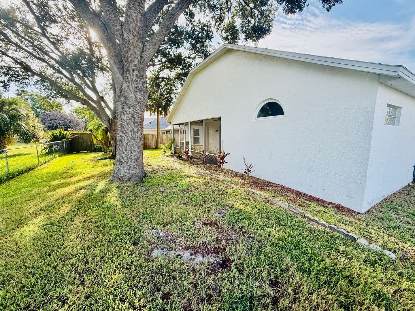 Melbourne House: 1686 Rustic Way