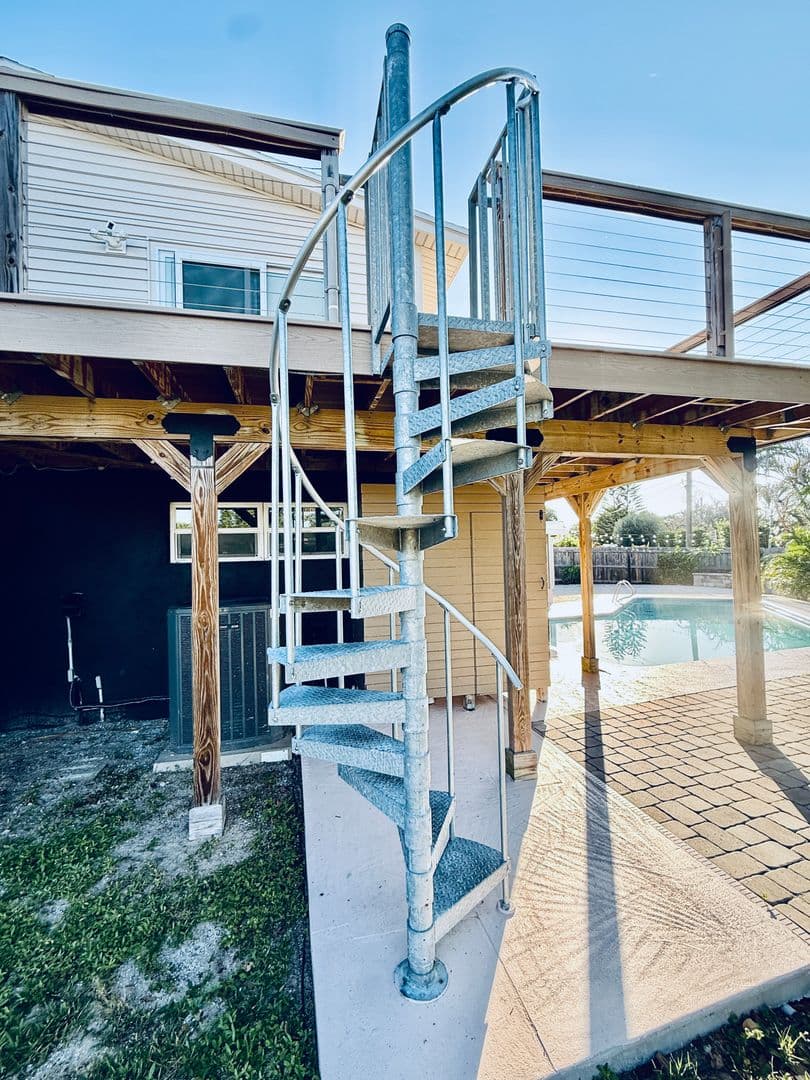 Indian Harbour Beach House: 279 Marion St.