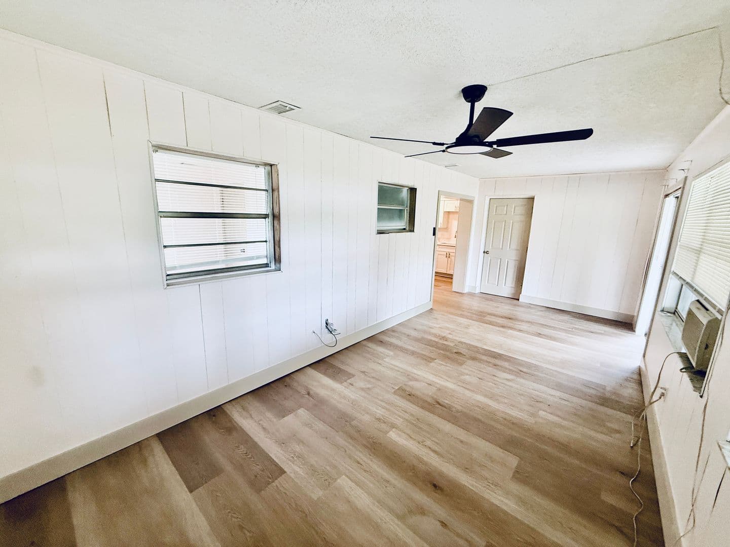 Cocoa House: 718 Lunar Lake Circle