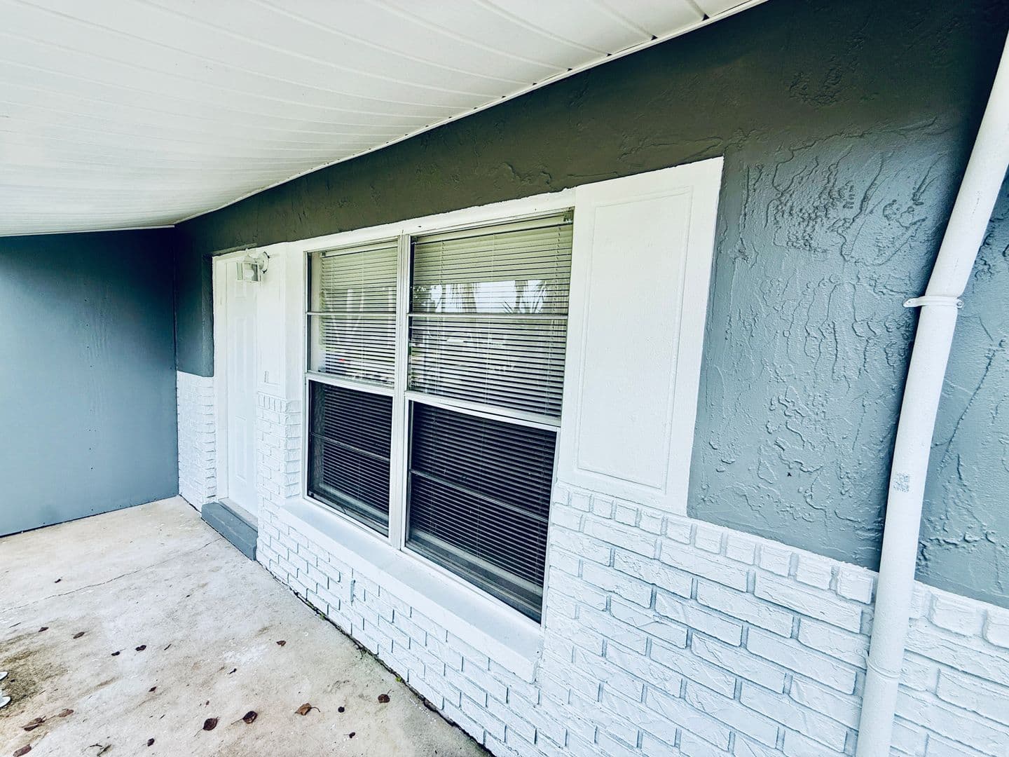 Cocoa House: 718 Lunar Lake Circle