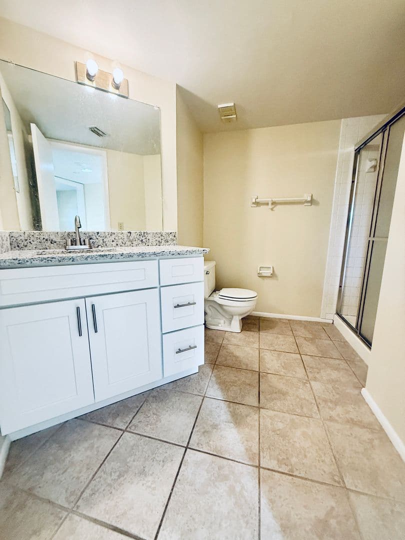 Palm Bay Condo: 915 Sonesta Avenue NE #203