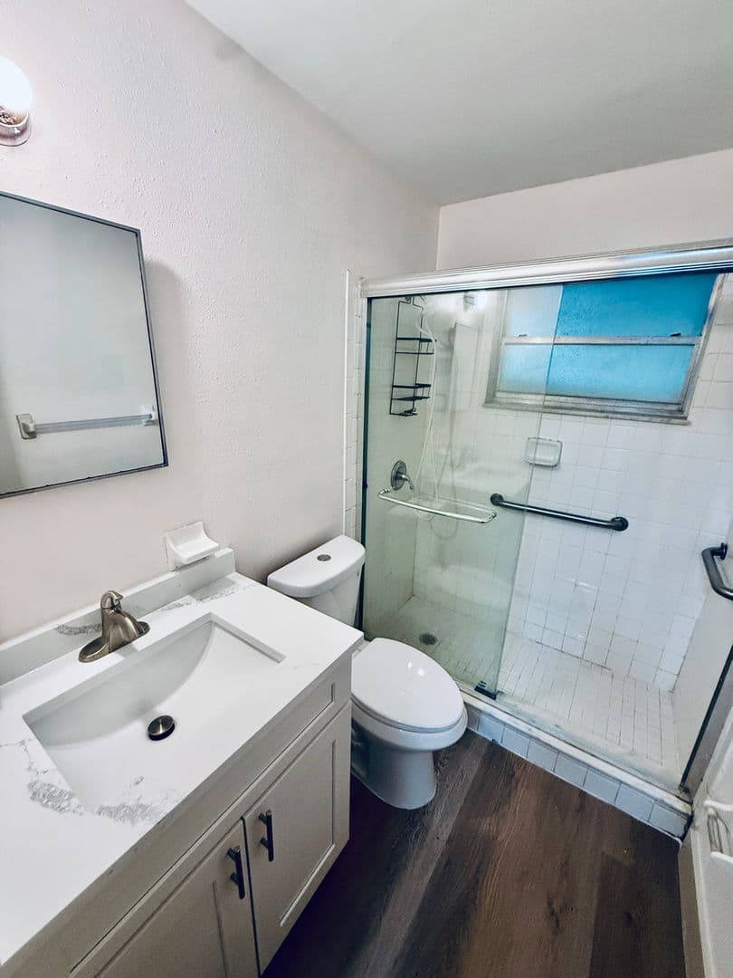 Cocoa House: 718 Lunar Lake Circle