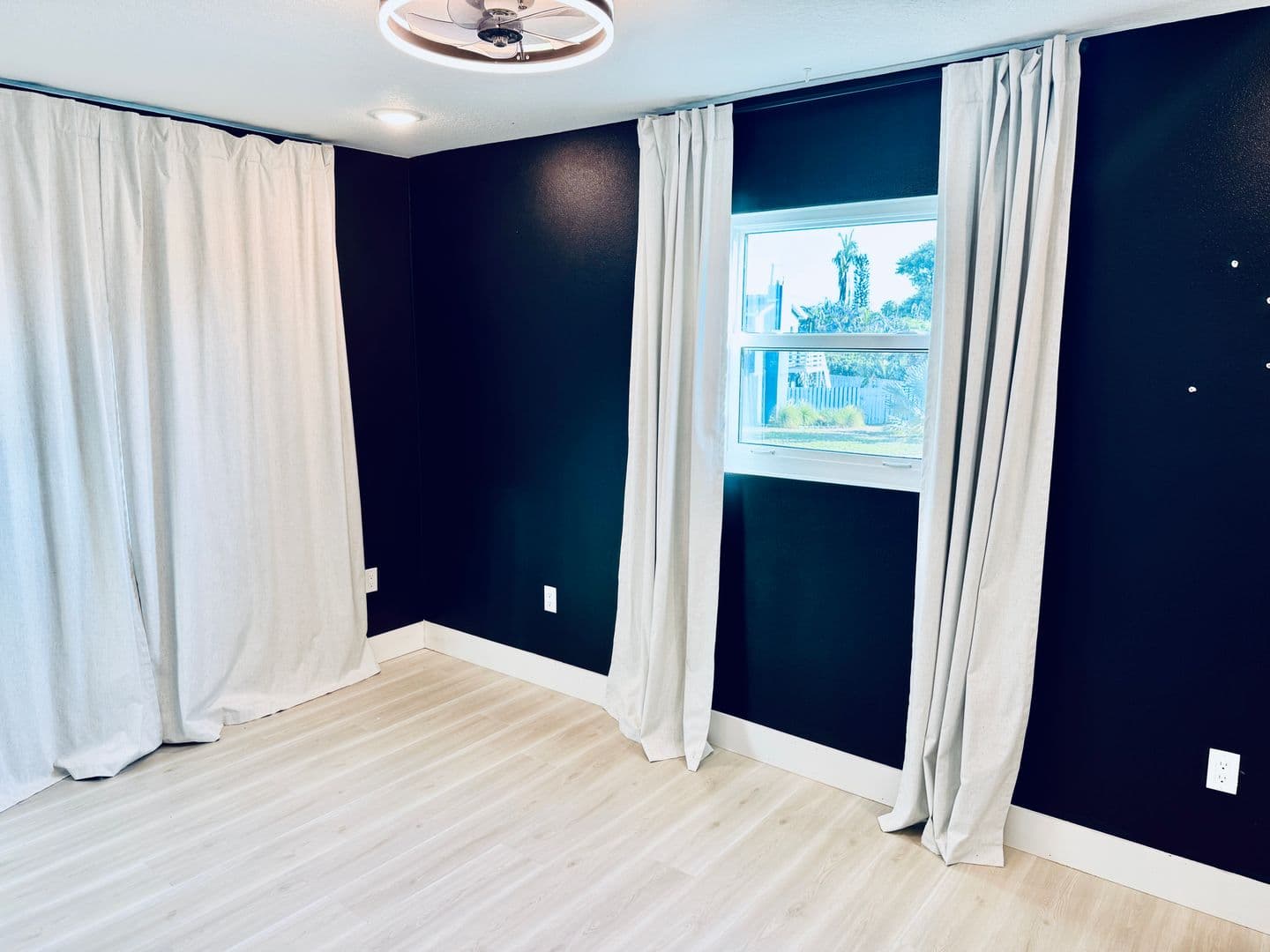 Indian Harbour Beach House: 279 Marion St.