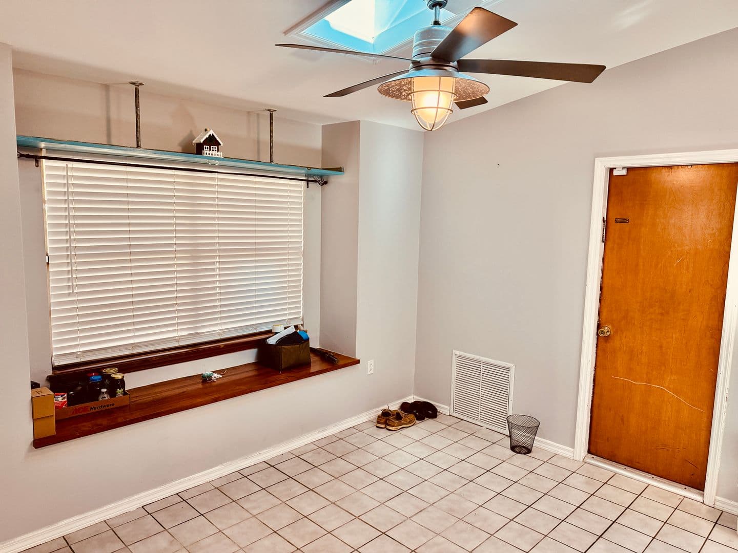Palm Bay House: 219 Wilton Ave SW