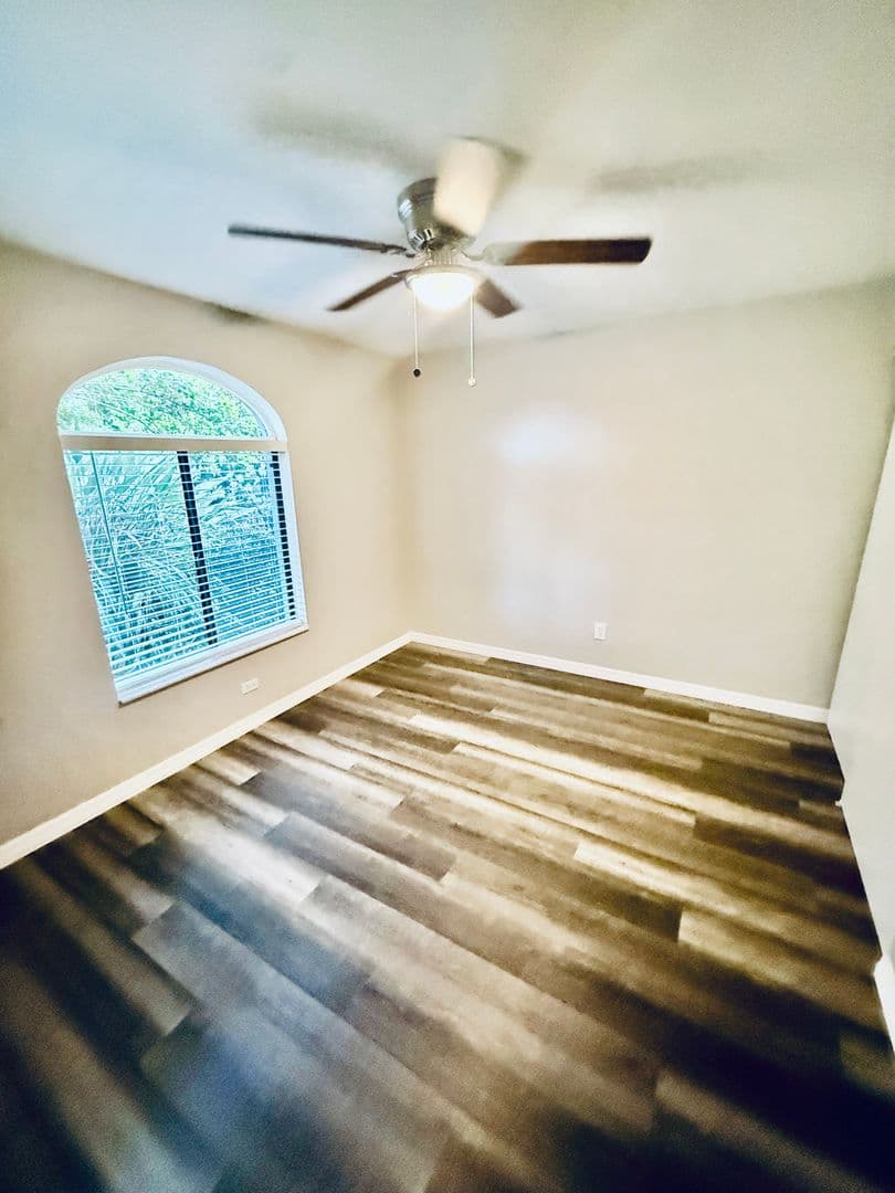 Palm Bay House: 401 Fillmore Ave NE