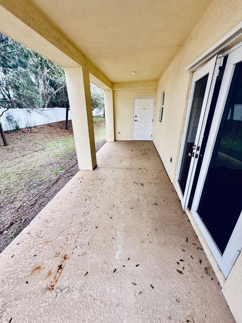 Palm Bay House: 860 VIGNOLES AVENUE NE, UNIT 2