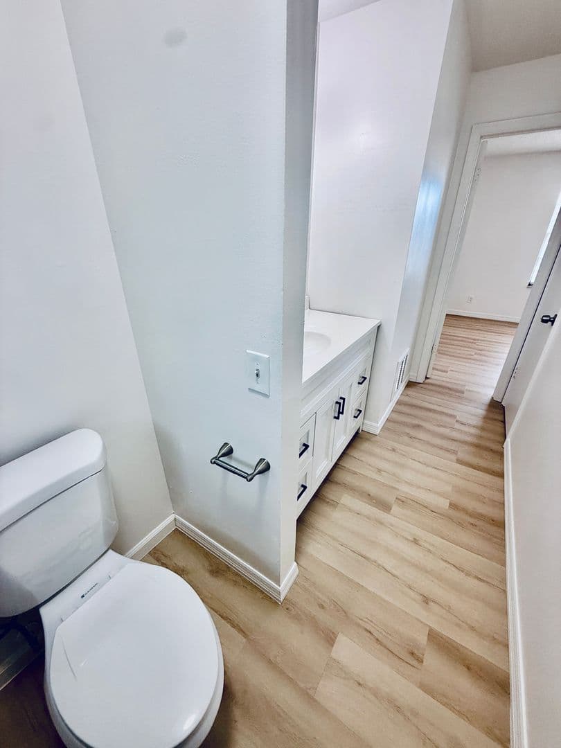 West Melbourne House: 2278 W. New Haven Avenue