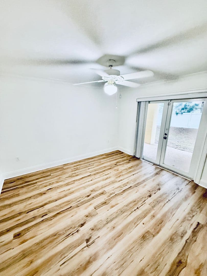 Palm Bay House: 860 VIGNOLES AVENUE NE, UNIT 2