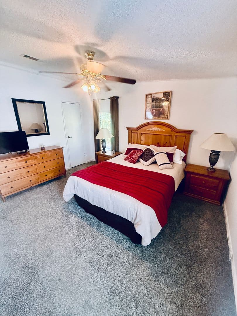 Palm Bay House: 2399 Coconut Palm Drive NE
