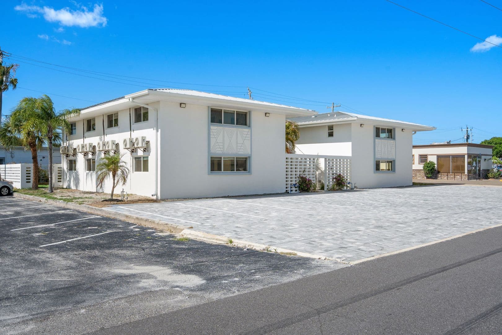 Indialantic Condo: 210 6th Ave Unit 4