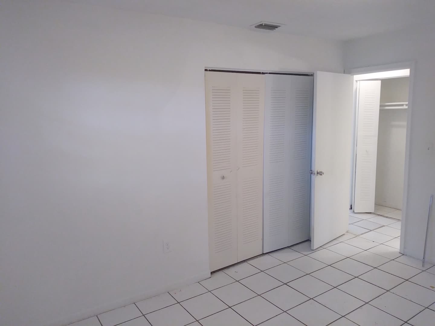 Miami Apartment: 6236 NW 4th Ave