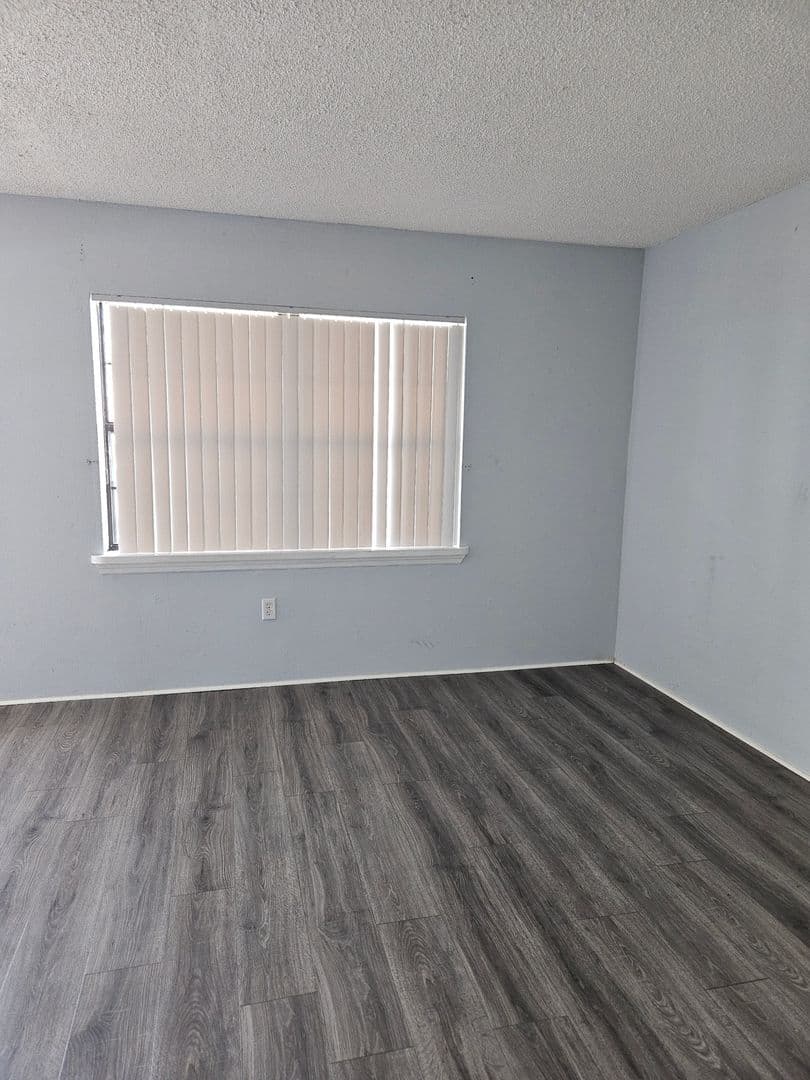 Daytona Beach House: 1290 9th St  #307