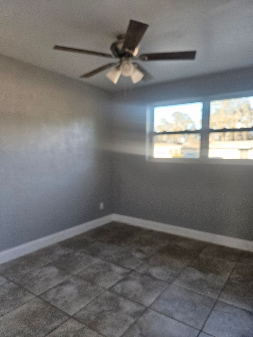 Daytona Beach House: 838 Lewis Dr