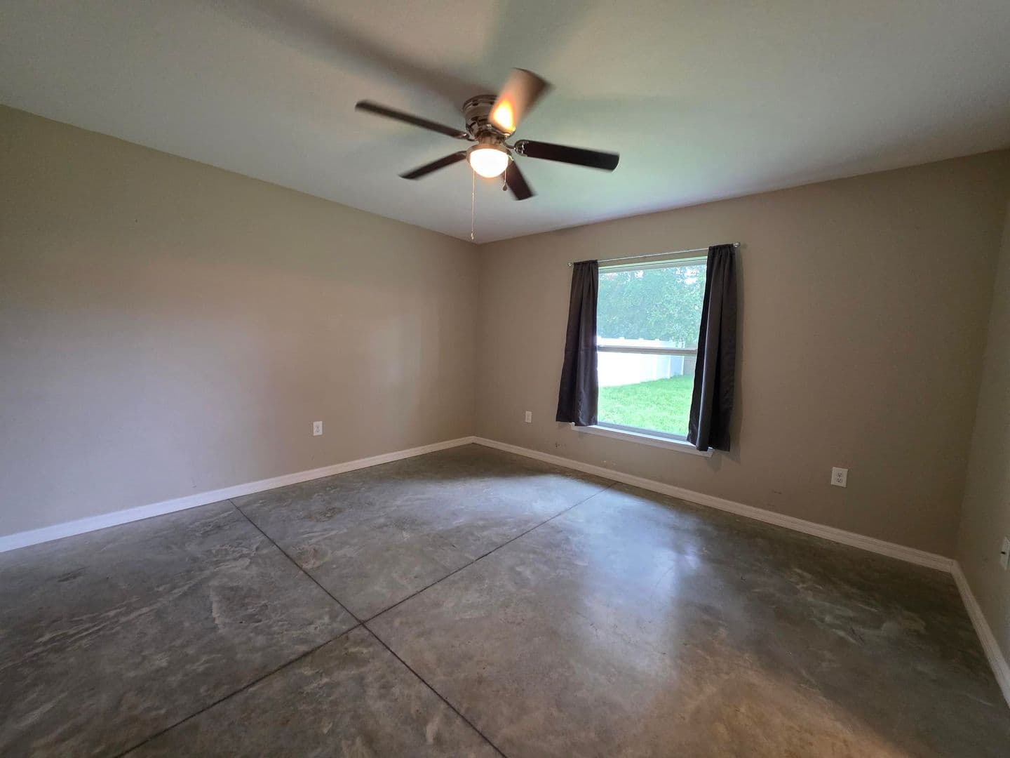 Winter Haven House: 447 Ave A NE