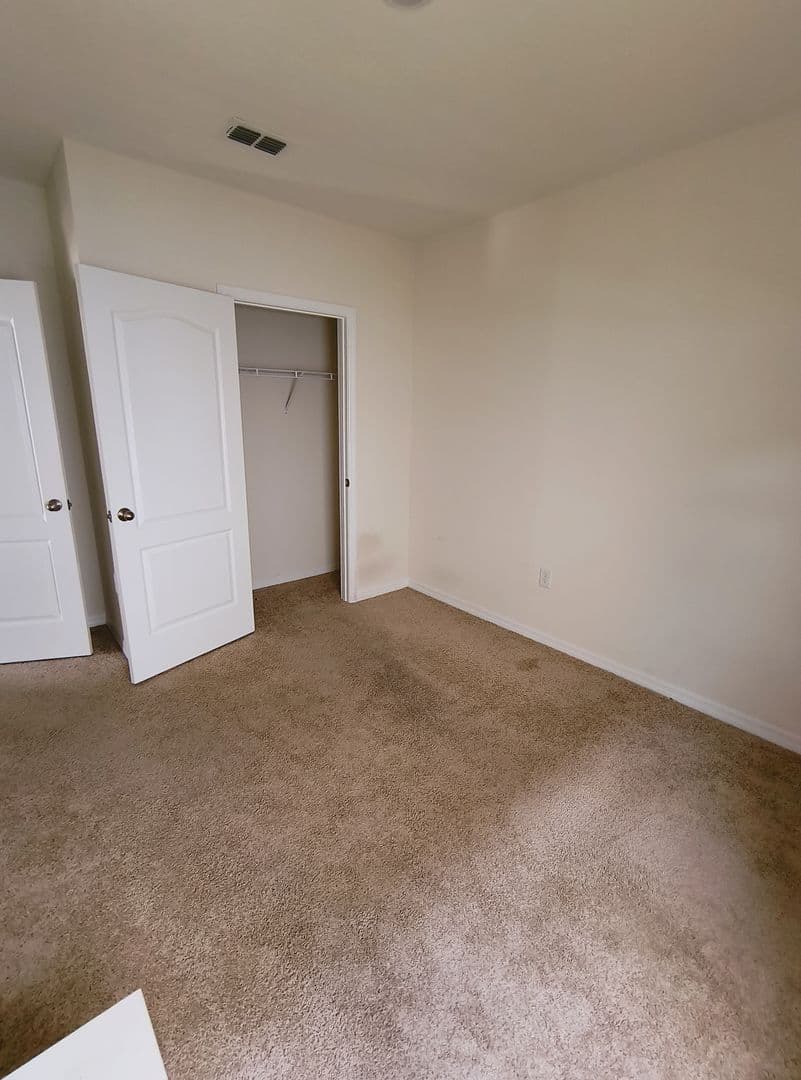 Winter Haven House: 1065 Cambridge Dr