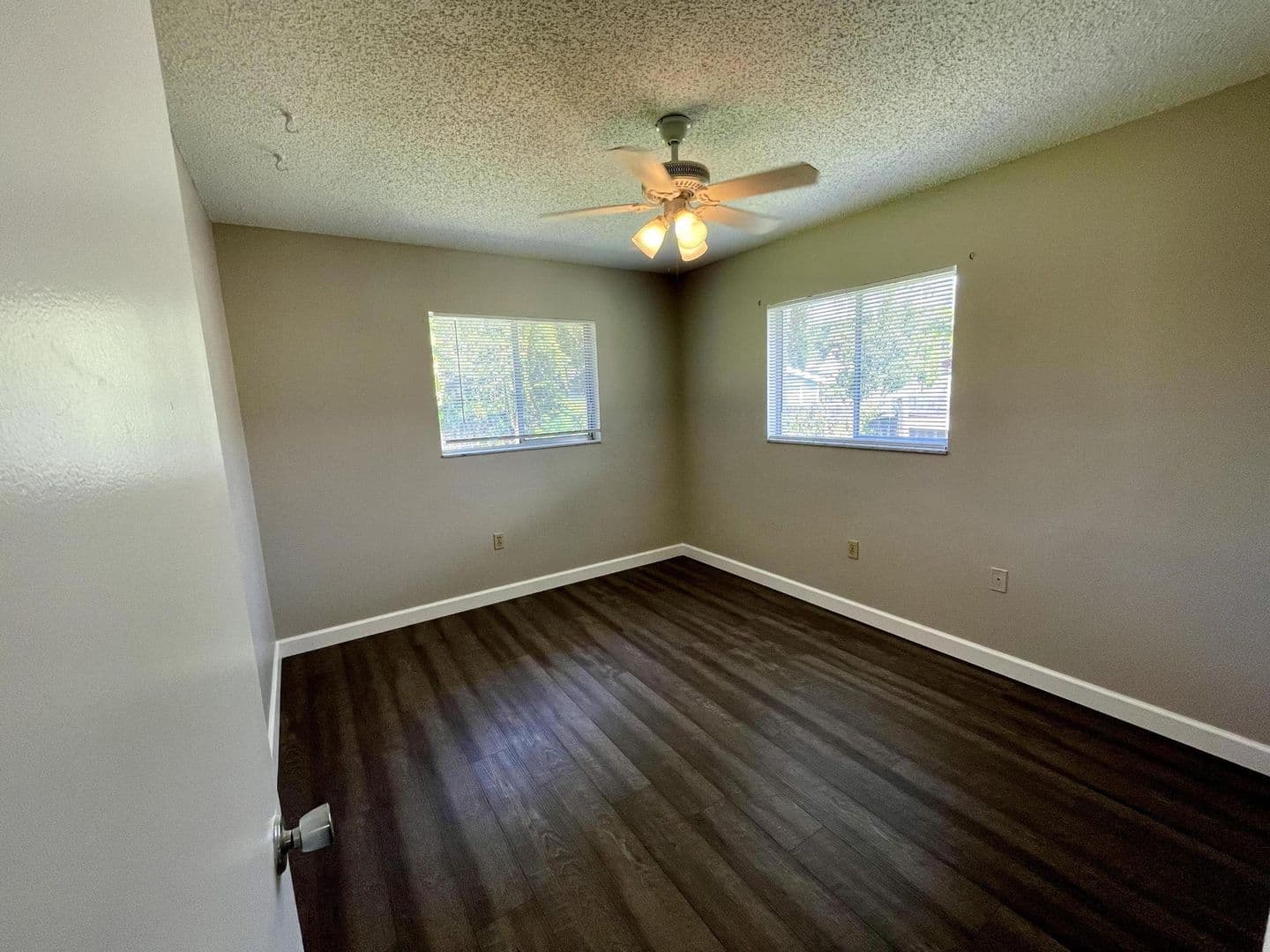 Sarasota House: 2622 Sweetland Ave