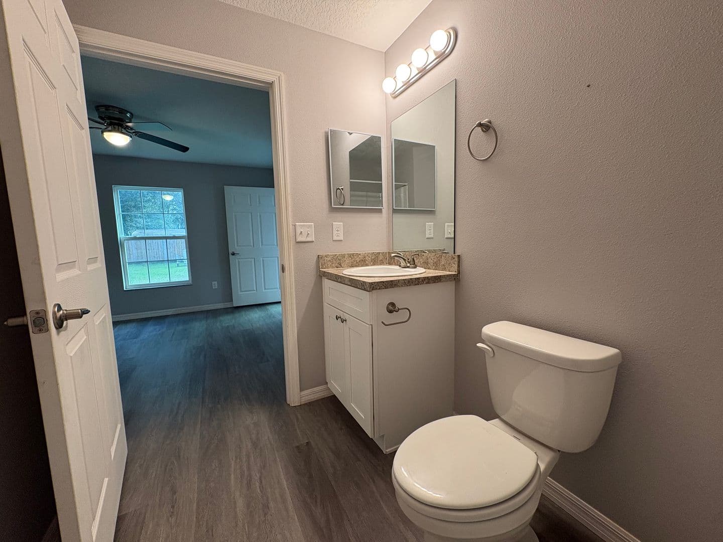Ocala House: 6044 NW 65th Place