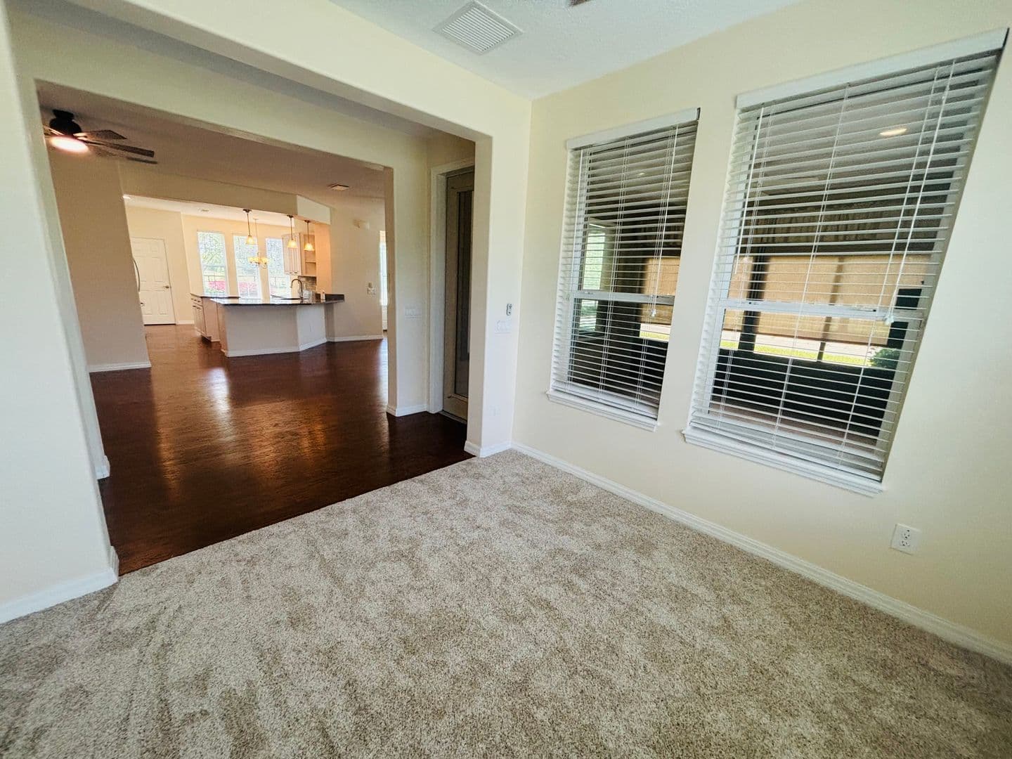 Ocala House: 4859 NW 35th Lane Rd