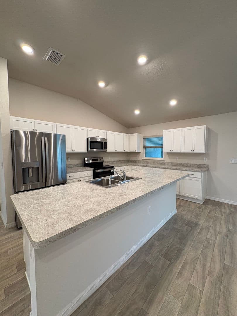Ocala House: 15153 SW 61st Ct. Rd