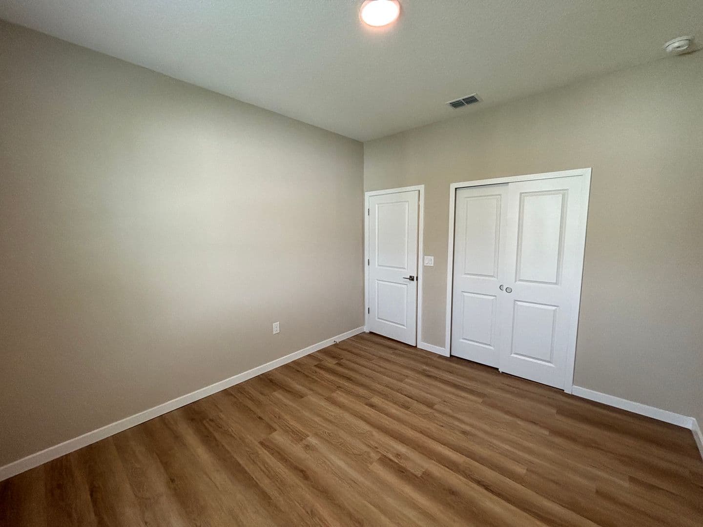 Ocala House: 3557 NW 45th Ave