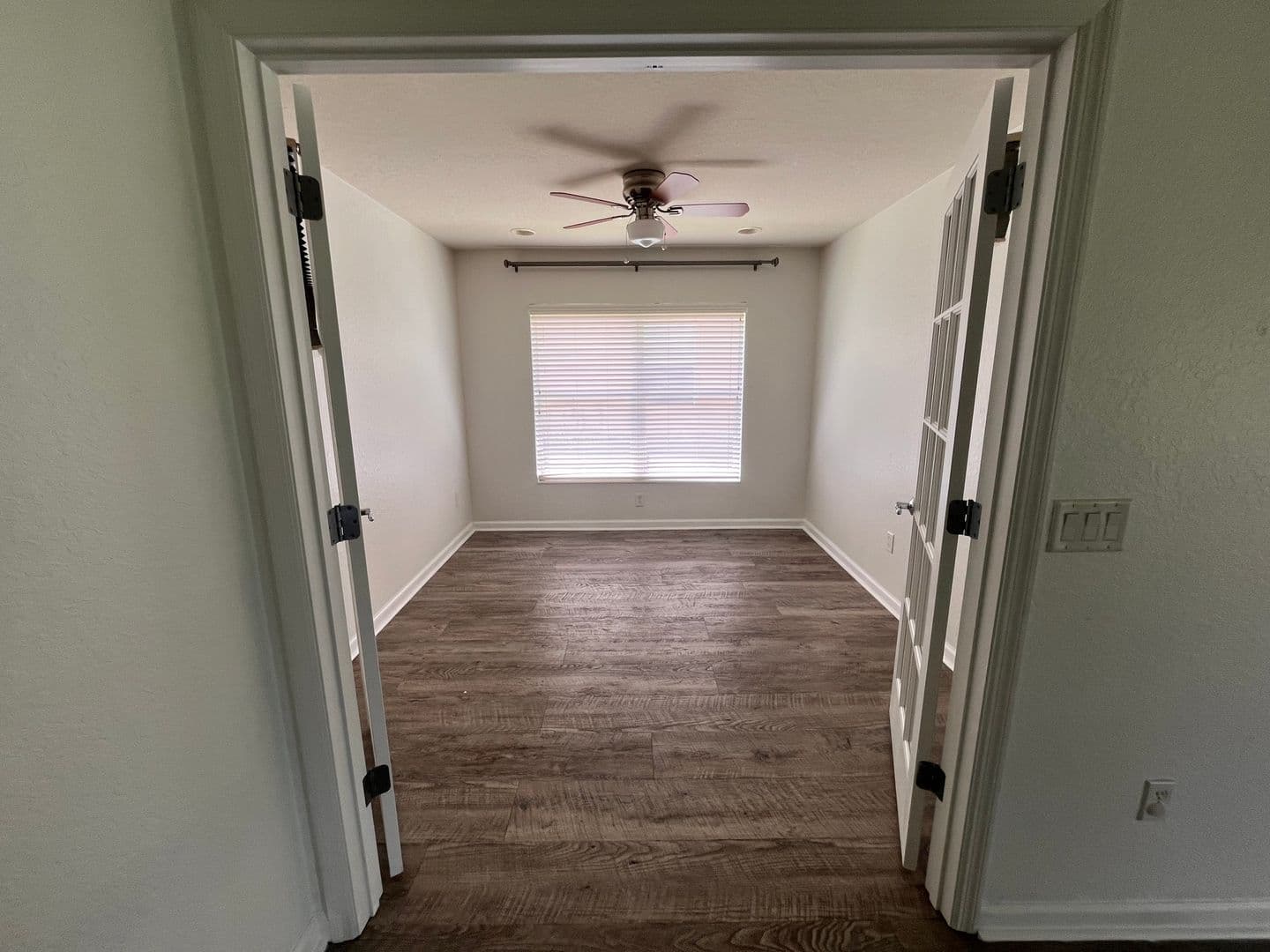 Ocala House: 4146 SW 47th Ct,