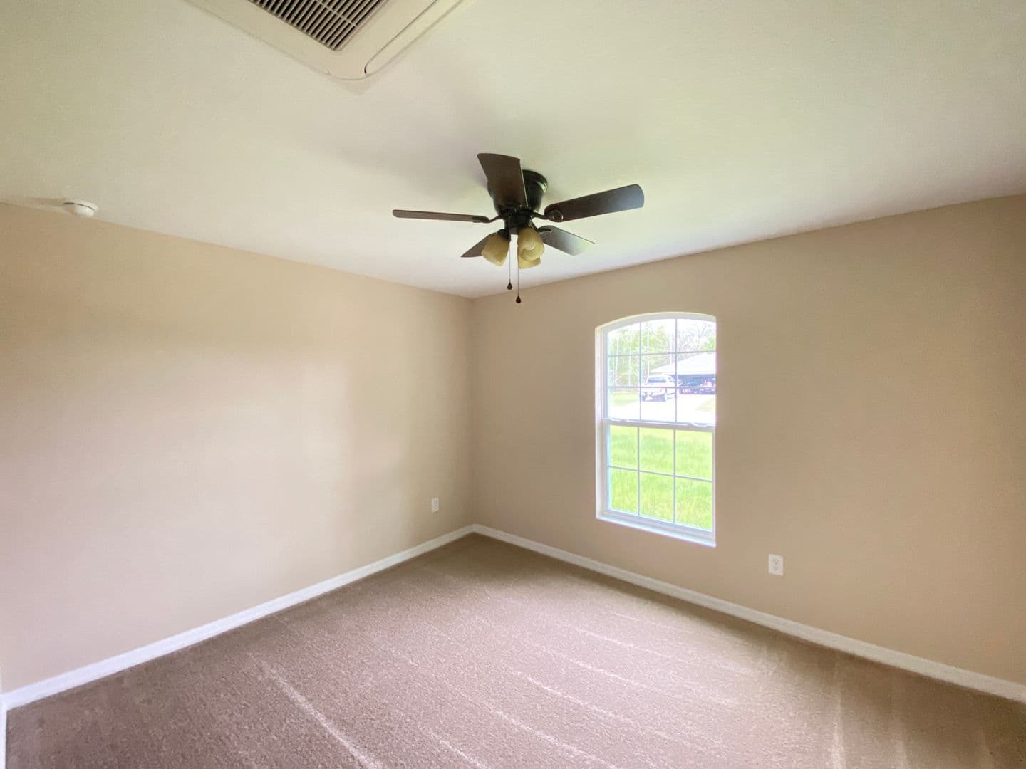 Ocala House: 6055 SW 155th St. Rd.