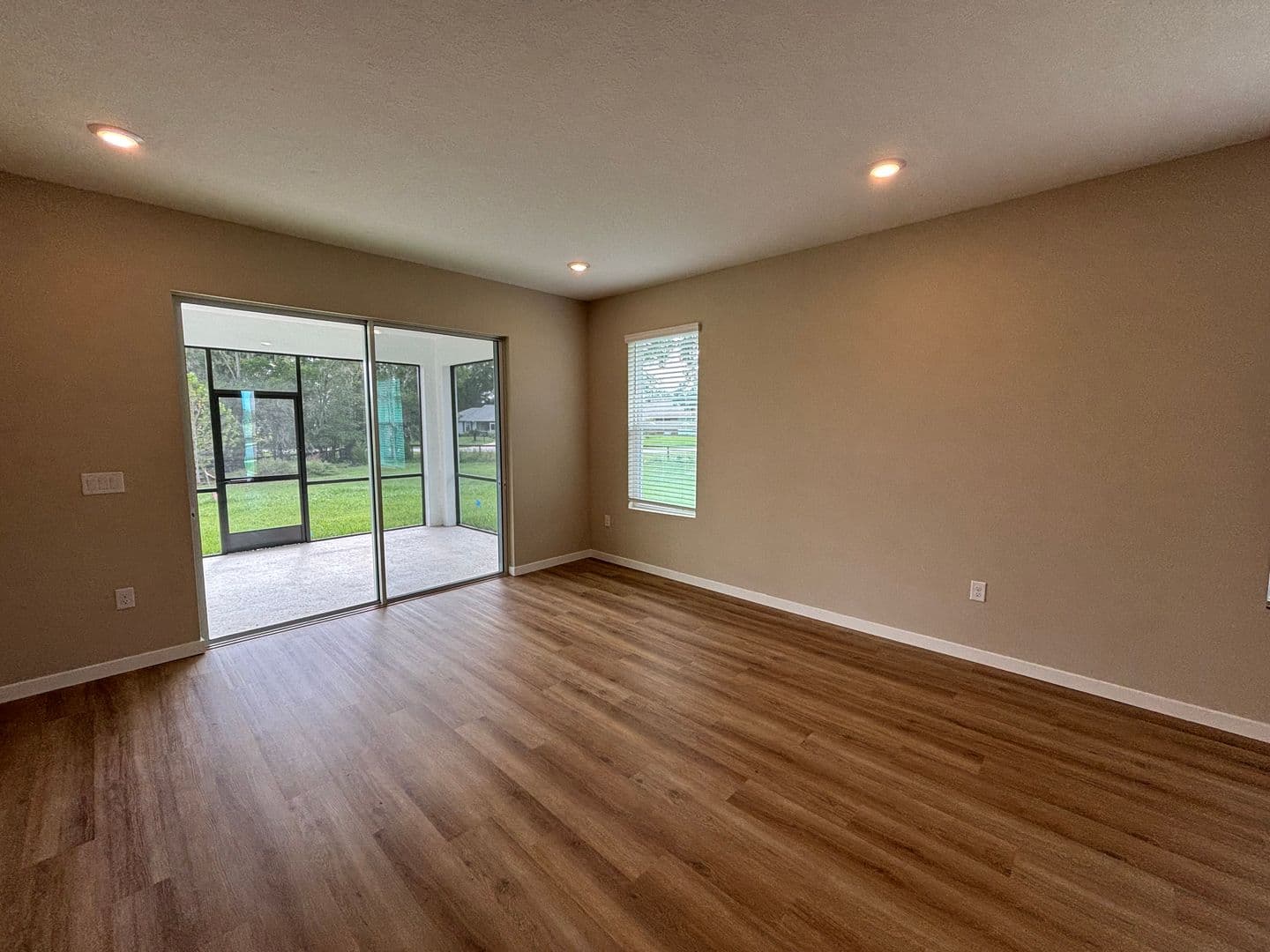 Ocala House: 3557 NW 45th Ave