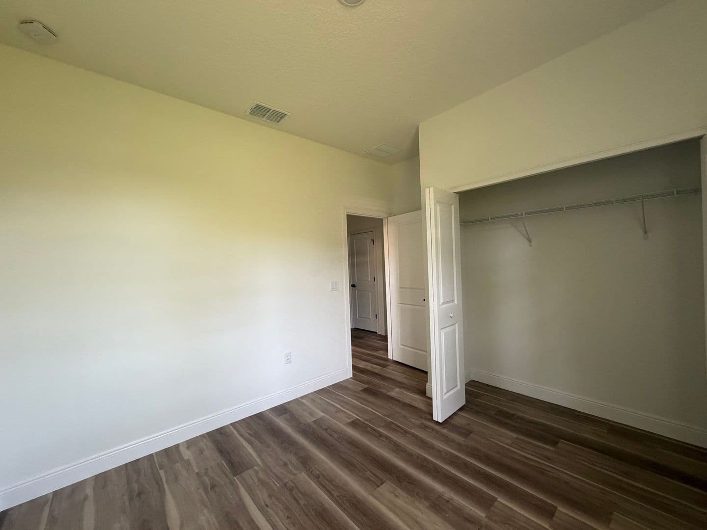 Dunnellon House: 1852 W Quaker LN