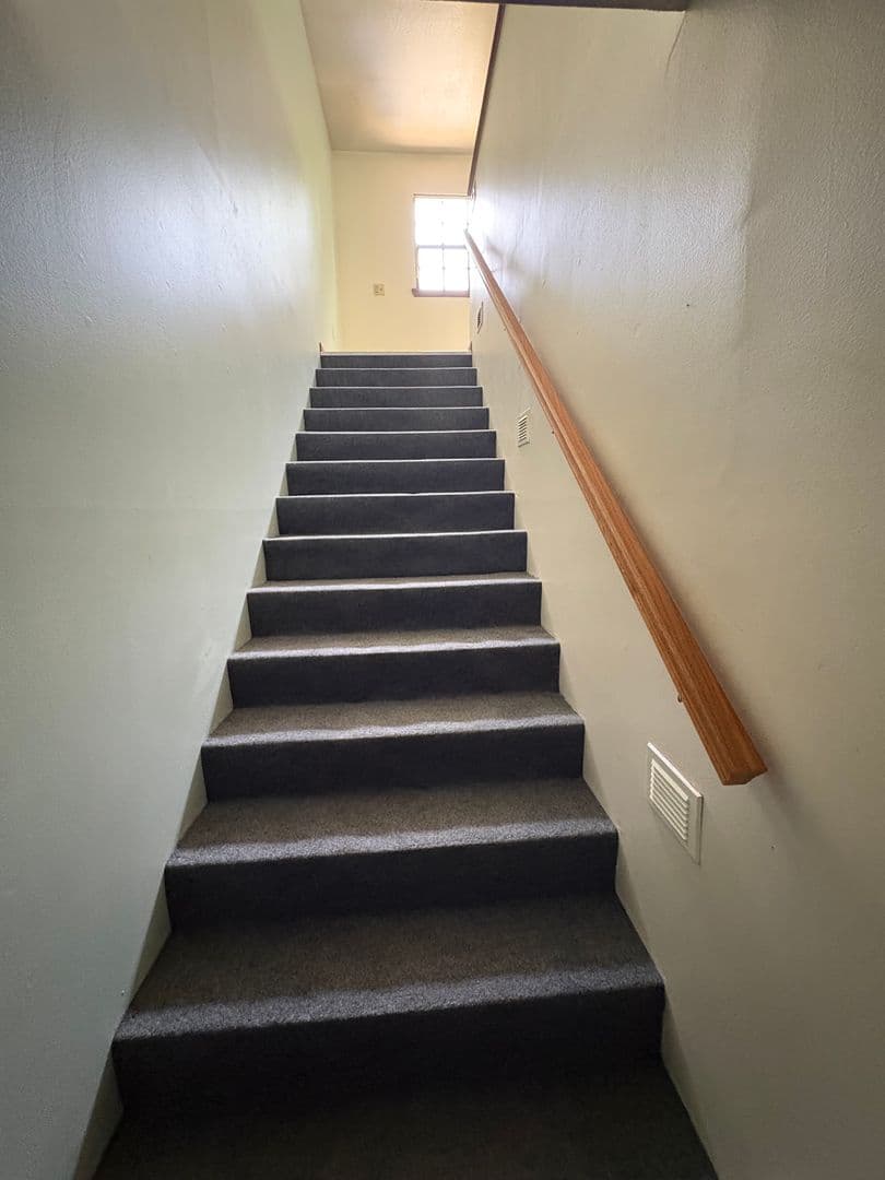 Inverness House: 6140 E Tenison Street