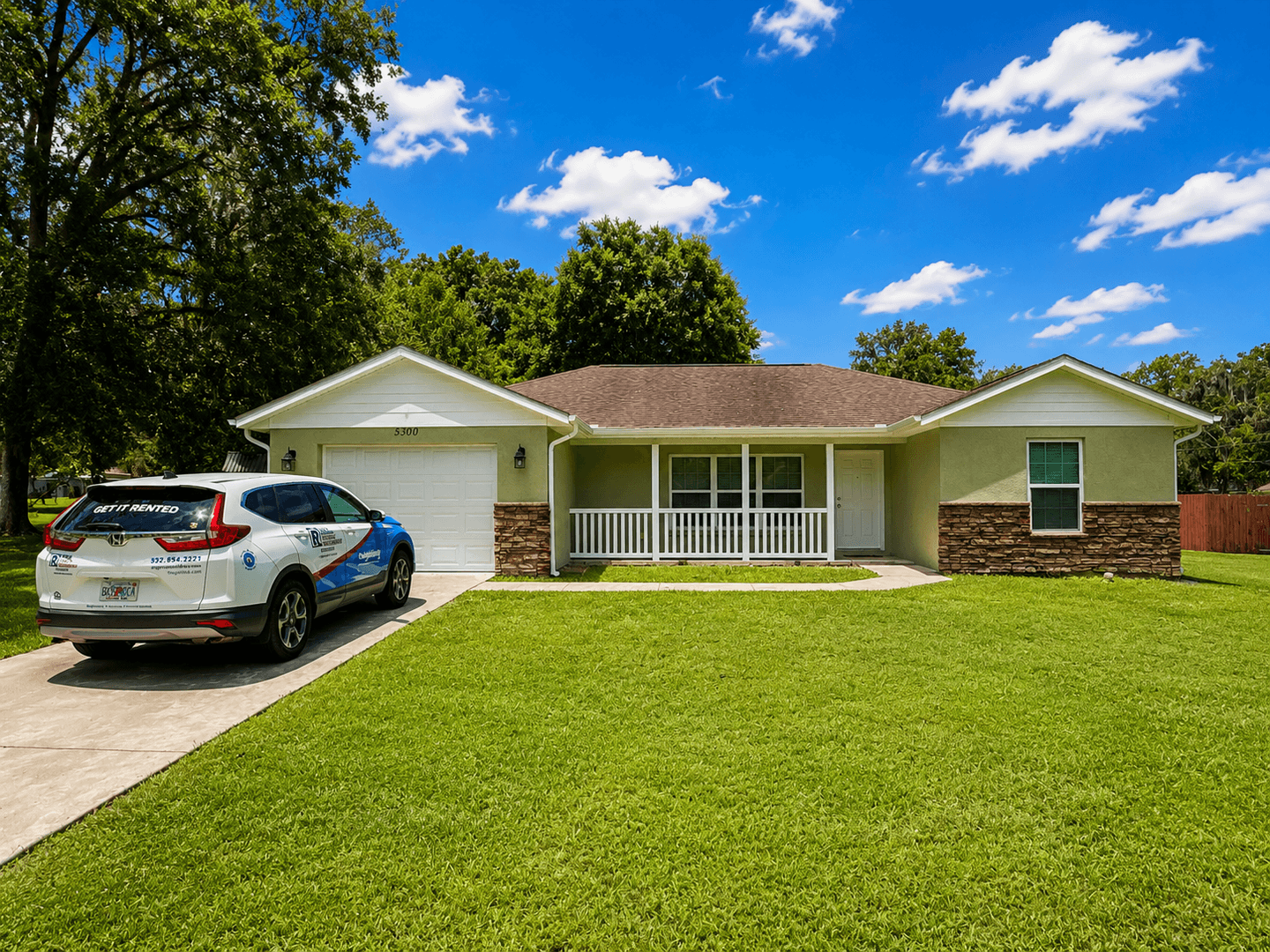 Belleview House: 5300 SE 115th Place