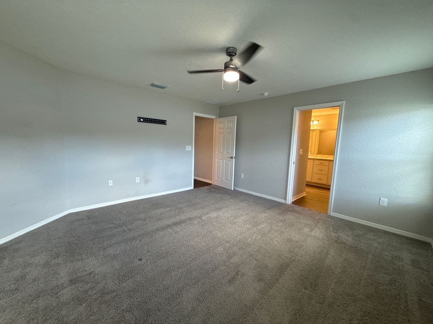 Ocala House: 8992 SE 42nd Ct