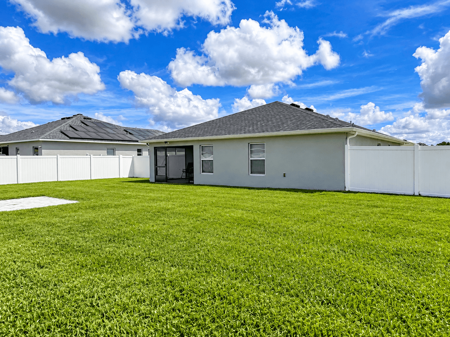 Ocala House: 8992 SE 42nd Ct