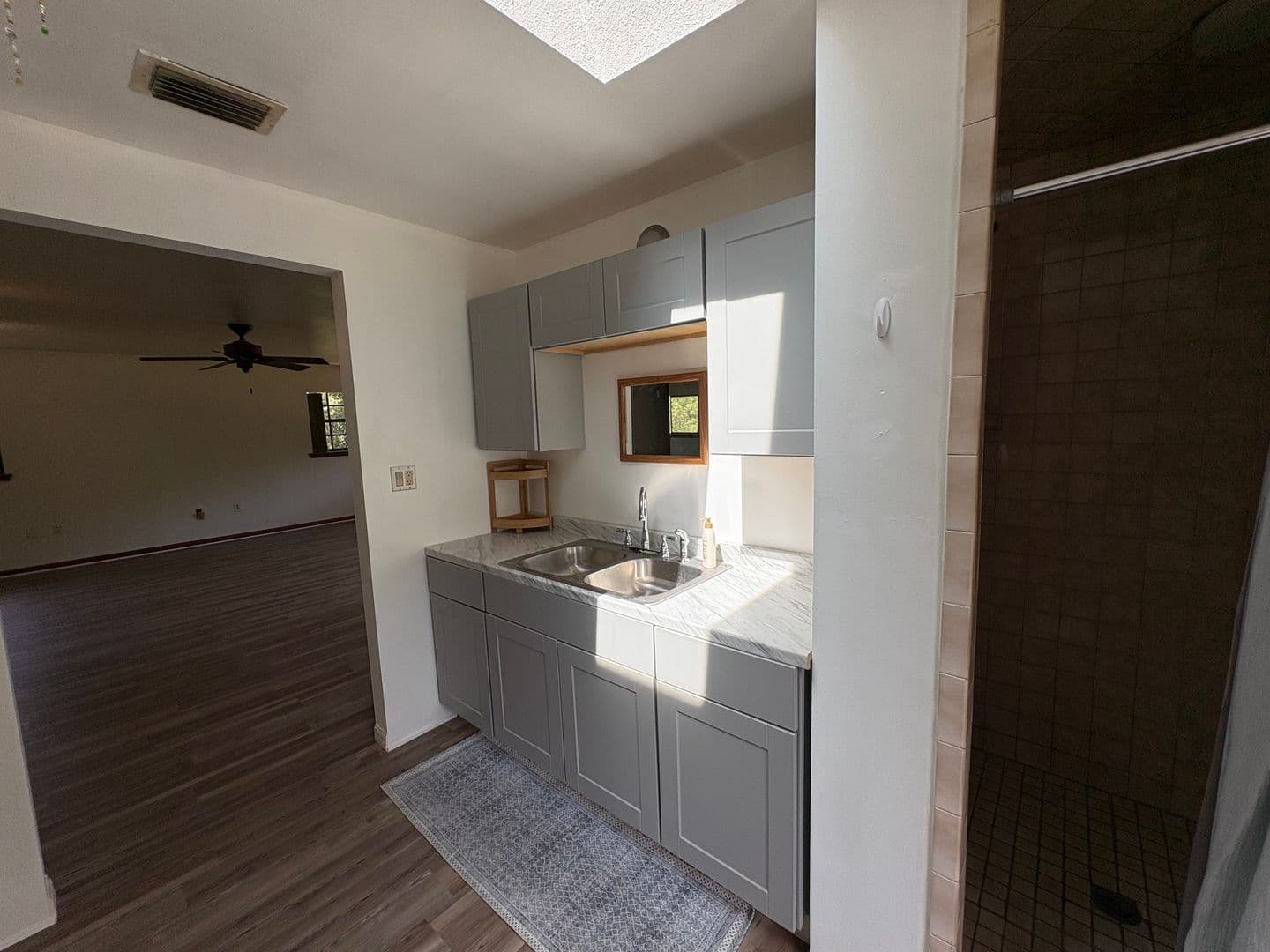 Inverness House: 6140 E Tenison Street