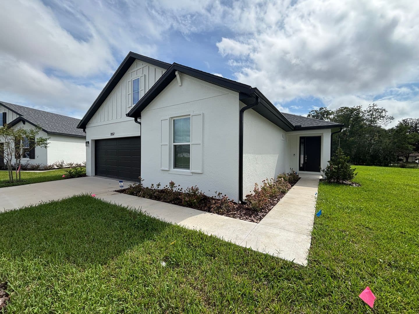 Ocala House: 3557 NW 45th Ave
