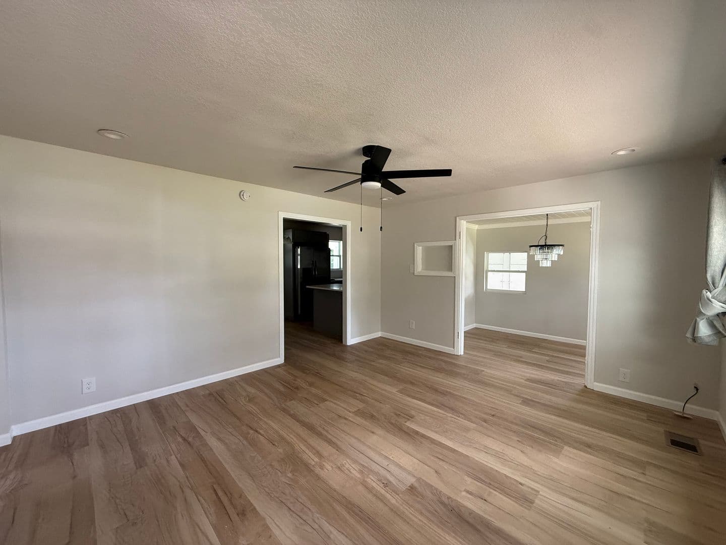 Ocala House: 1014 NE 12th Street