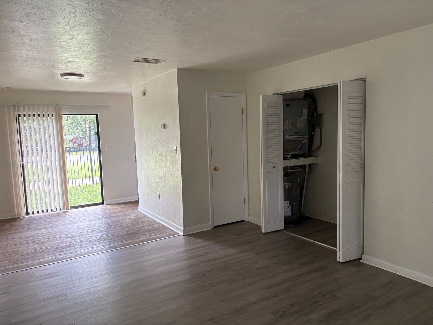 Gainesville Apartment: 724 SW 68th Terr