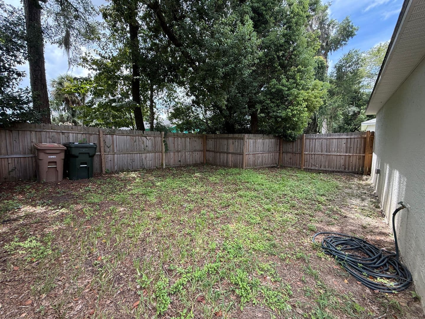 Ocala House: 986 NW 1st St.