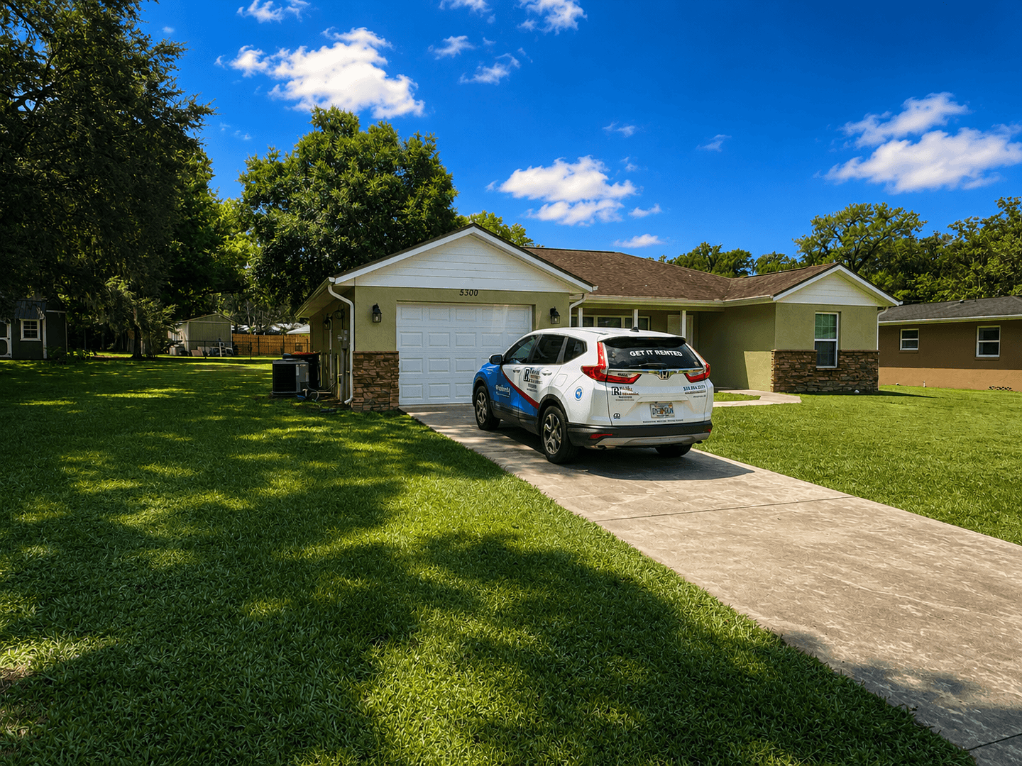 Belleview House: 5300 SE 115th Place