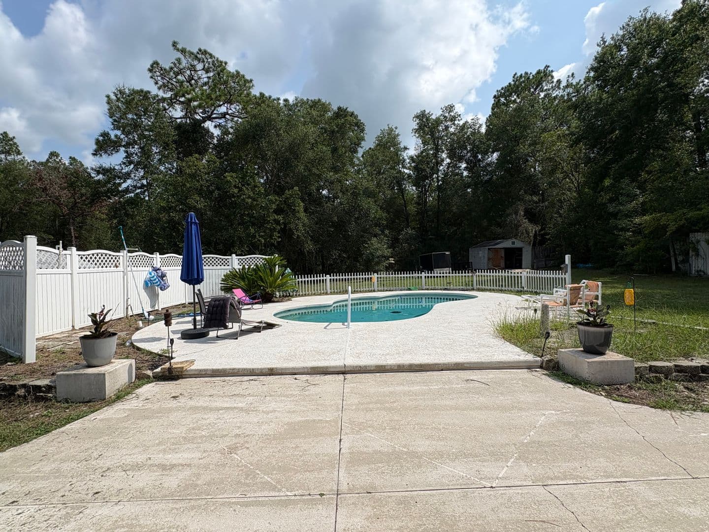 Inverness House: 6140 E Tenison Street