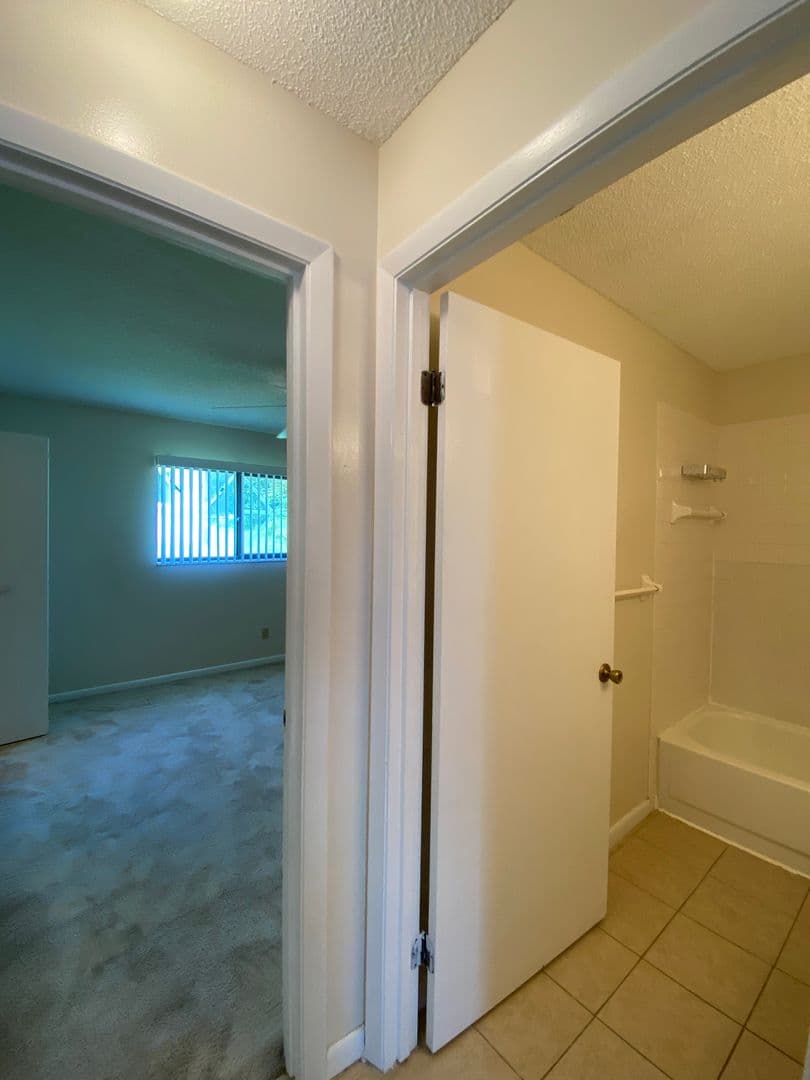 Ocala Apartment: 620 SE 28th Place
