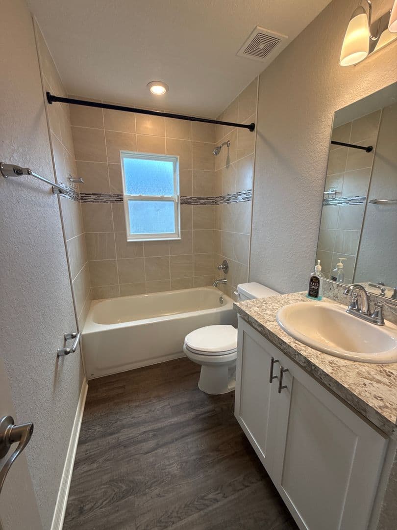 Ocala House: 8992 SE 42nd Ct