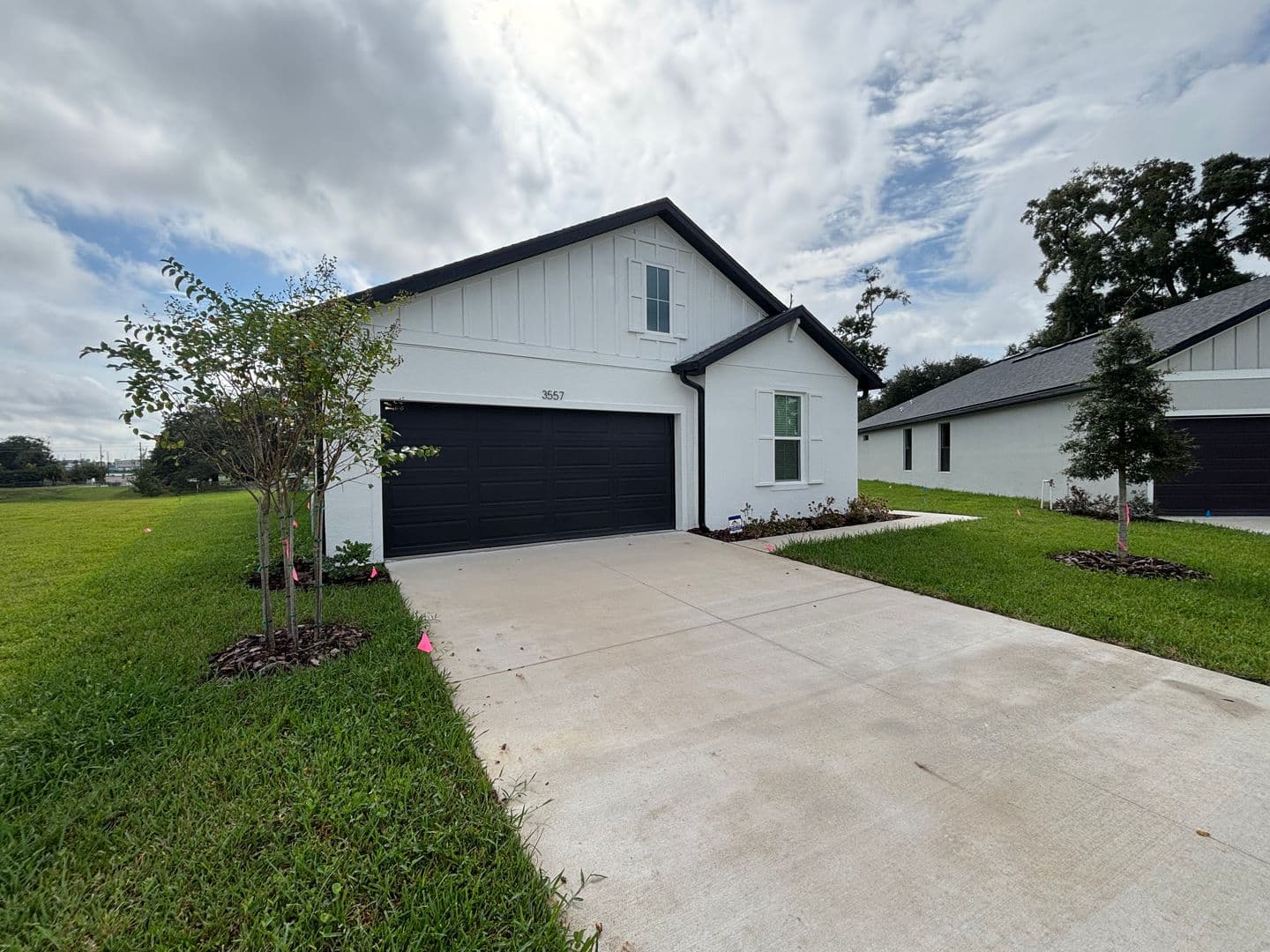 Ocala House: 3557 NW 45th Ave