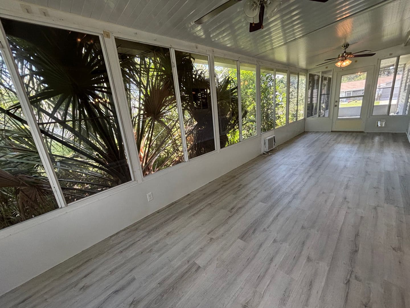 Ocala House: 6366 SW 115th Street Road