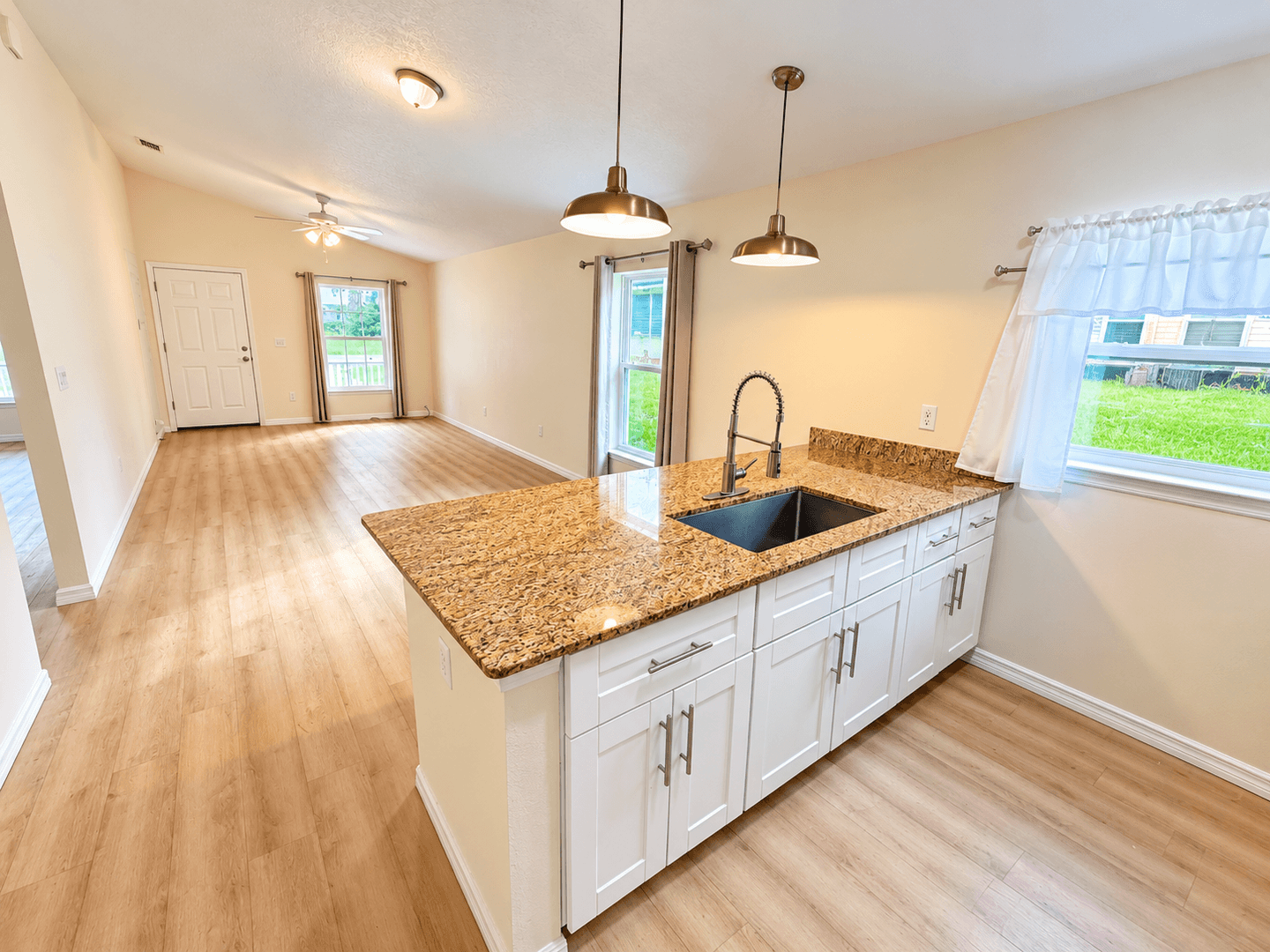 Ocala House: 986 NW 1st St.