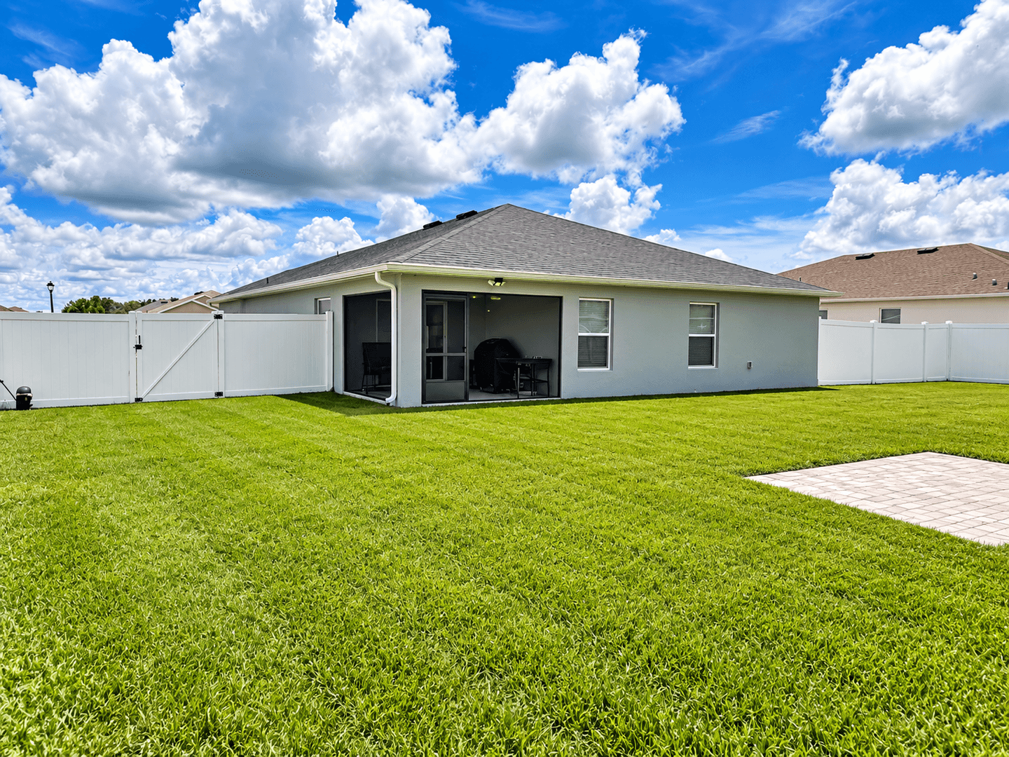Ocala House: 8992 SE 42nd Ct