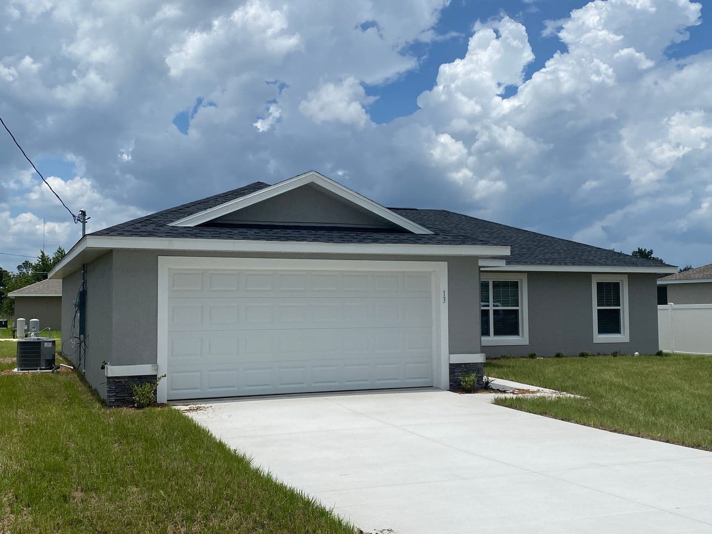 Ocala House: 13 Poplar Lane